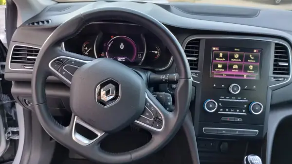 Renault Mégane Sport Tourer 2020 - 13950 EUR, 156000 km - 156000km - foto 32 de 41