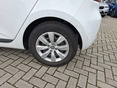 Renault Clio 2020 - 13250 EUR, 54500 km - AUTO.MOTO.pt - 54500km - foto 9 de 25