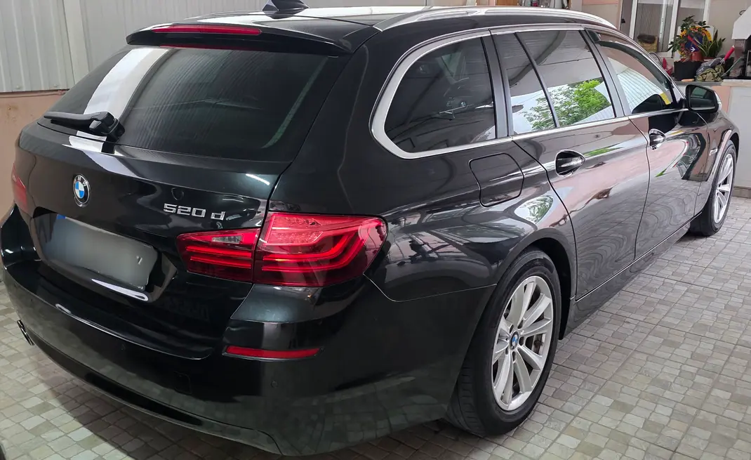 BMW 520 2015 - 16950 EUR, 186000 km - AUTO.MOTO.pt - 186000km - foto 4 de 8