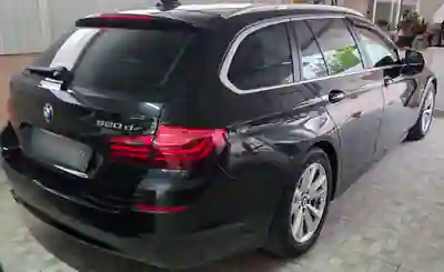 BMW 520 2015 - 16950 EUR, 186000 km - AUTO.MOTO.pt - 186000km - foto 4 de 8