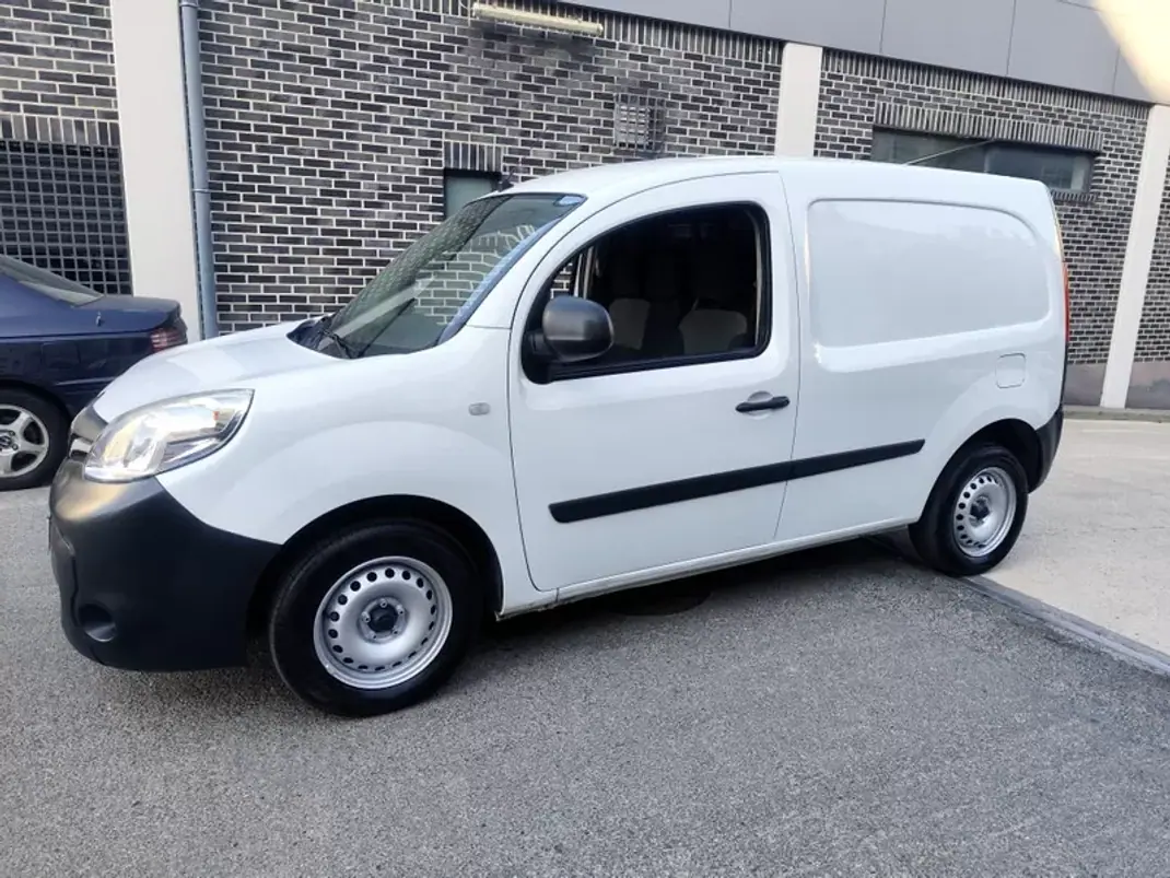 Renault Kangoo 2020 - 9980 EUR, 173000 km - 173000km - foto 9 de 25