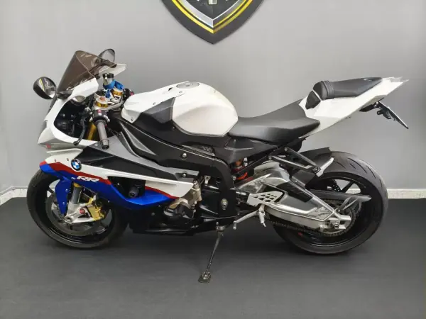 BMW S 1000 RR 2011 - 10500 EUR, 63000 km - AUTO.MOTO.pt - 63000km - foto 17 de 29