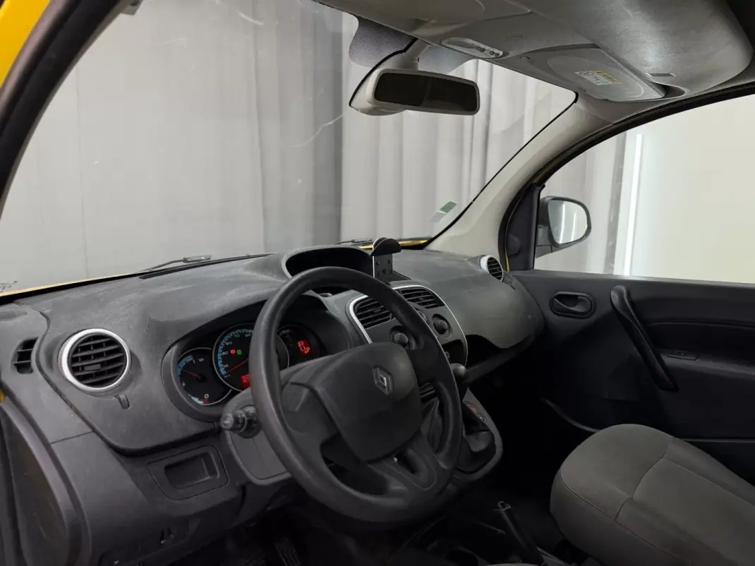 Renault Kangoo 2018 - 9500 EUR, 52400 km - 52400km - foto 16 de 18
