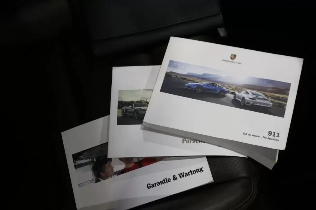 Porsche 991 2017 - 119000 EUR, 75000 km - AUTO.MOTO.pt - 75000km - foto 34 de 34