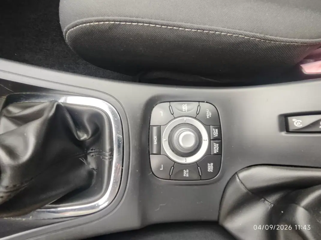 Renault Mégane 2013 - 5980 EUR, 251000 km - 251000km - foto 35 de 36
