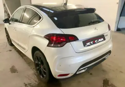 DS DS4 2018 - 14490 EUR, 127120 km - AUTO.MOTO.pt - 127120km - foto 2 de 8