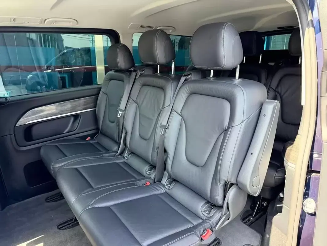 Mercedes-Benz V 250 2021 - 55500 EUR, 120000 km - AUTO.MOTO.pt - 120000km - foto 12 de 13