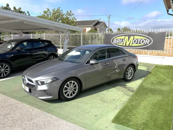 Mercedes-Benz A 200 Limousine 2020 - 22500 EUR, 115694 km - AUTO.MOTO.pt - 115694km - foto 3 de 14