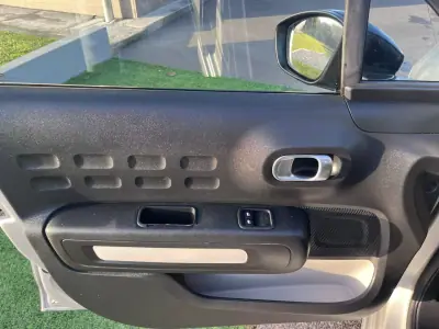 Citroën C3 2017 - 8900 EUR, 158000 km - AUTO.MOTO.pt - 158000km - foto 19 de 47