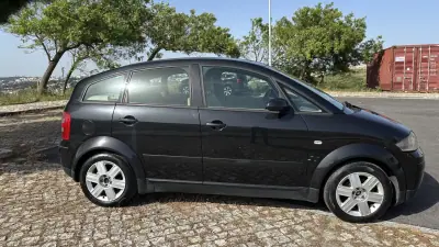 Audi A2 2002 - 3250 EUR, 380000 km - AUTO.MOTO.pt - 380000km - foto 10 de 10