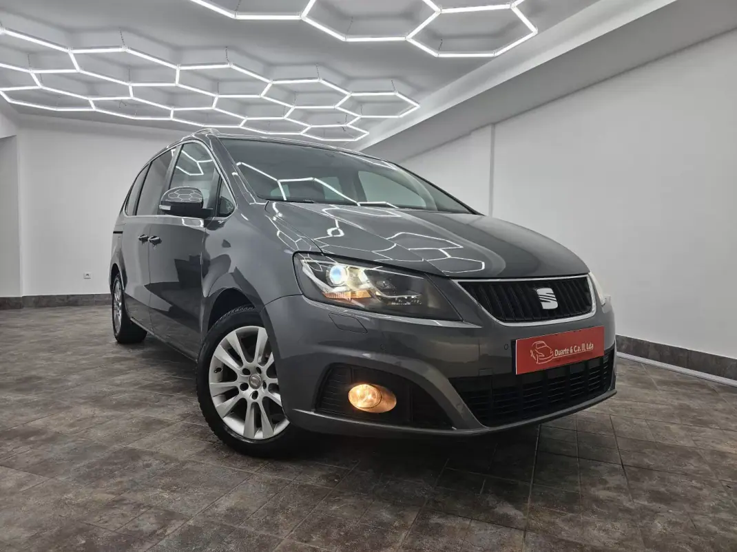SEAT Alhambra 2011 - 12650 EUR, 216141 km - AUTO.MOTO.pt - 216141km - foto 12 de 51