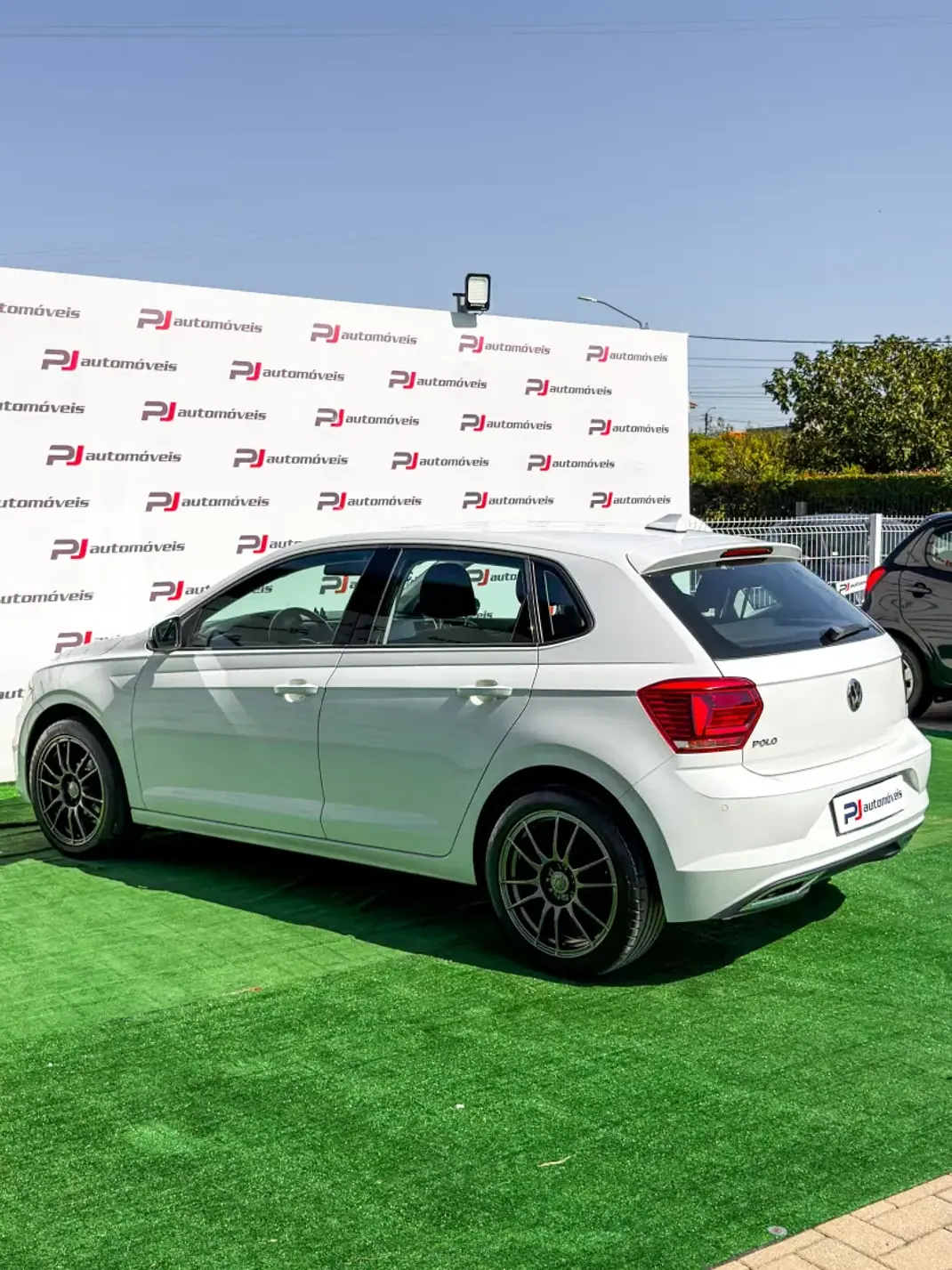 Volkswagen Polo 2018 - 12500 EUR, 112178 km - 112178km - foto 3 de 21