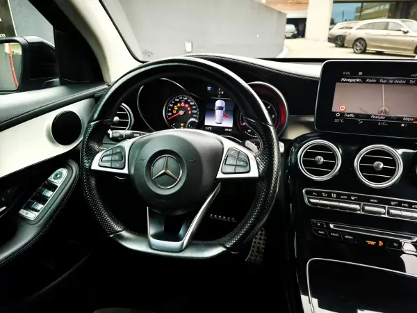 Mercedes-Benz GLC 250 2019 - 31950 EUR, 169900 km - AUTO.MOTO.pt - 169900km - foto 31 de 36