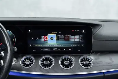 Mercedes-Benz E 220 2021 - 49950 EUR, 64000 km - AUTO.MOTO.pt - 64000km - foto 32 de 60