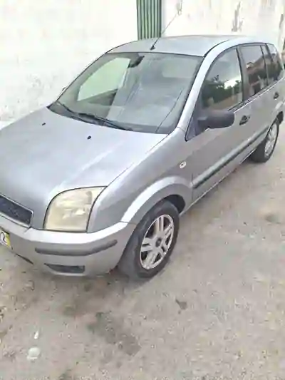 Ford Fusion 2005 - 1700 EUR, 310000 km - 310000km - foto 2 de 7
