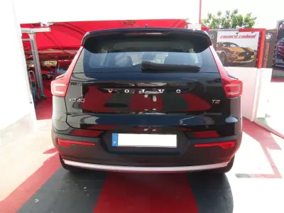 Volvo XC 40 2022 - 24699 EUR, 130656 km - 130656km - foto 4 de 32