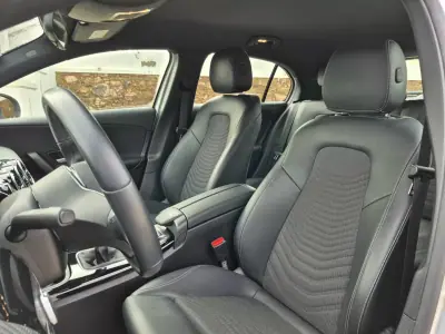 Mercedes-Benz A 180 2021 - 24900 EUR, 104263 km - AUTO.MOTO.pt - 104263km - foto 19 de 26