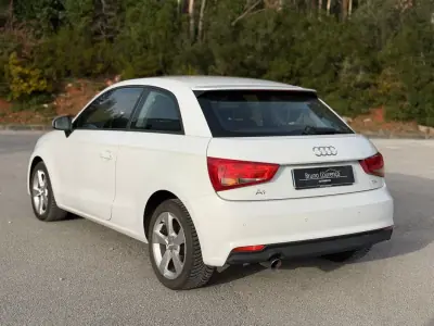 Audi A1 Sportback 2017 - 11900 EUR, 101200 km - AUTO.MOTO.pt - 101200km - foto 17 de 20