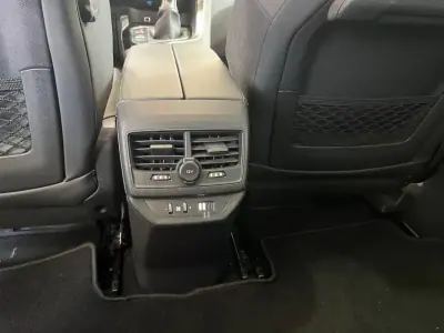 Peugeot 5008 2017 - 22500 EUR, 161123 km - AUTO.MOTO.pt - 161123km - foto 38 de 47