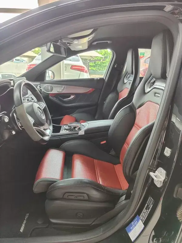 Mercedes-Benz C 63 AMG 2015 - 59500 EUR, 60000 km - AUTO.MOTO.pt - 60000km - foto 13 de 51