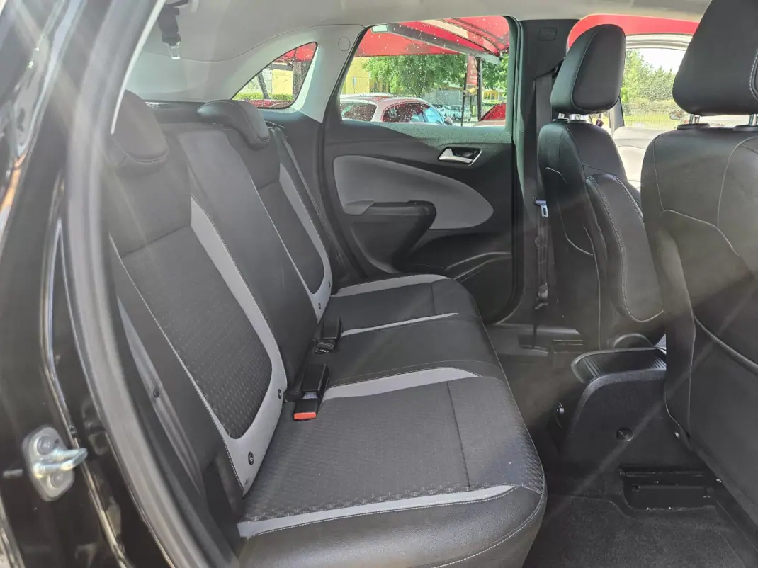 Opel Crossland X 2018 - 12800 EUR, 112200 km - 112200km - foto 18 de 45
