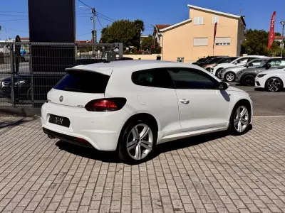 Volkswagen Scirocco 2012 - 13990 EUR, 210000 km - AUTO.MOTO.pt - 210000km - foto 2 de 19