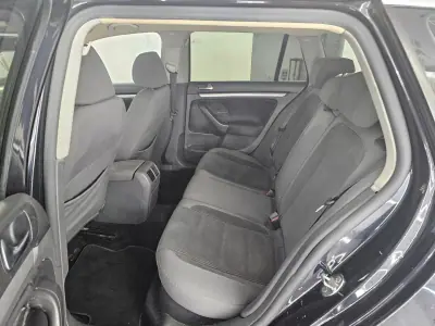 Volkswagen Golf Variant 2008 - 4250 EUR, 321338 km - AUTO.MOTO.pt - 321338km - foto 23 de 26