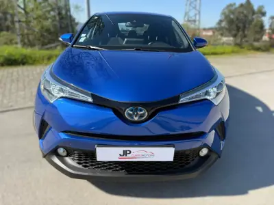 Toyota C-HR 2019 - 21490 EUR, 89737 km - AUTO.MOTO.pt - 89737km - foto 2 de 25