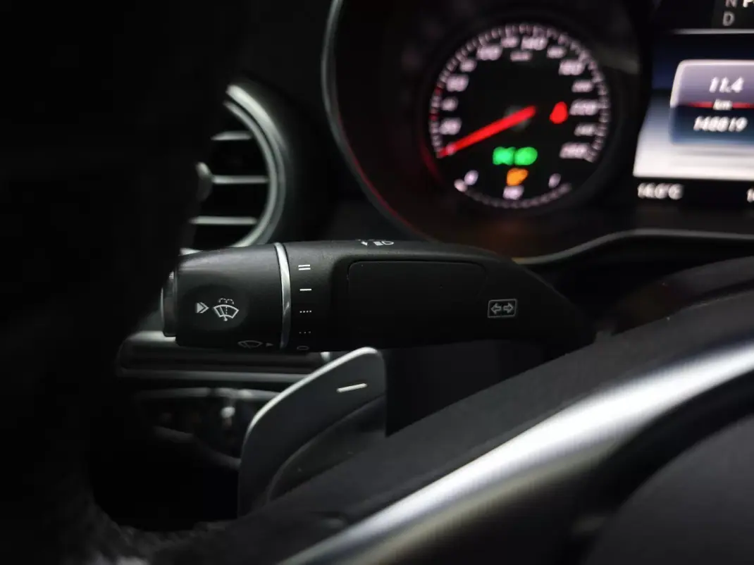 Mercedes-Benz C 220 2017 - 30950 EUR, 148819 km - AUTO.MOTO.pt - 148819km - foto 26 de 44