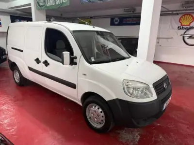 Fiat DOBLO CARGO 1.3 MULTIJET EASY 2009 - 5250 EUR, 190000 km - AUTO.MOTO.pt - 190000km - foto 2 de 27