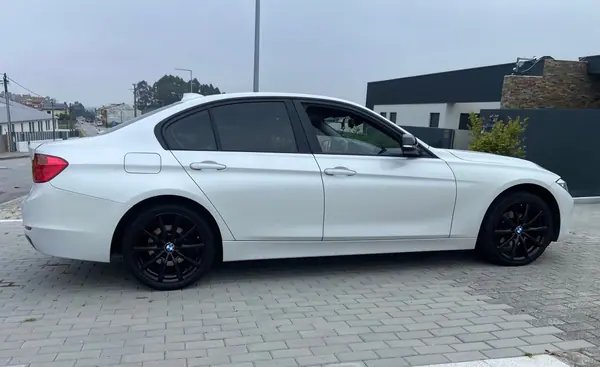 BMW 316 Modern Line 2012 Diesel