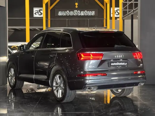 Audi Q7 2019 - 49990 EUR, 139800 km - AUTO.MOTO.pt - 139800km - foto 7 de 31