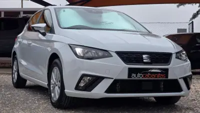 SEAT Ibiza 2023 — foto 6 de 20