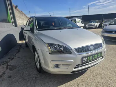 Ford Focus 2006 - 2750 EUR, 323000 km - 323000km - foto 1 de 17