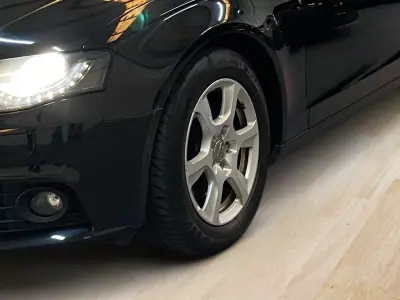Audi A4 Avant 2010 - 9950 EUR, 287536 km - AUTO.MOTO.pt - 287536km - foto 6 de 20