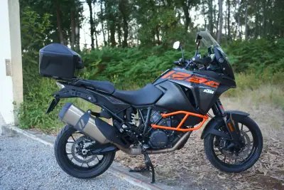 KTM 1290 Super Adventure 2018 - 12490 EUR, 50500 km - AUTO.MOTO.pt - 50500km - foto 21 de 27