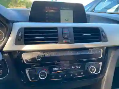 BMW 420 Gran Coupé 2018 - 23500 EUR, 82000 km - AUTO.MOTO.pt - 82000km - foto 4 de 4