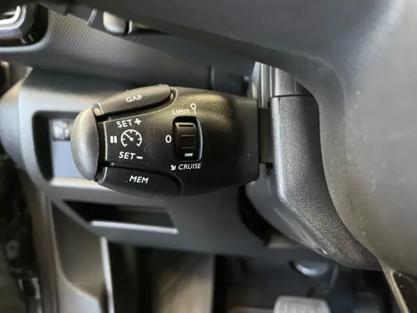 Citroën C5 Aircross 2025 - 31500 EUR, 33207 km - AUTO.MOTO.pt - 33207km - foto 10 de 21