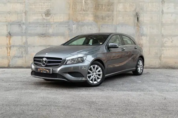 Mercedes-Benz A 180 2013 - 10990 EUR, 215000 km - AUTO.MOTO.pt - 215000km - foto 2 de 34