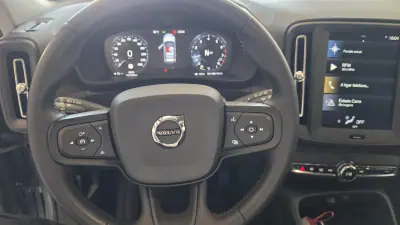 Volvo XC 40 2018 - 21900 EUR, 36539 km - AUTO.MOTO.pt - 36539km - foto 40 de 52