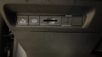 Peugeot 308 SW 2023 - 22490 EUR, 52713 km - AUTO.MOTO.pt - 52713km - foto 56 de 57