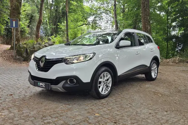 Renault Kadjar 2017 - 13900 EUR, 101000 km - AUTO.MOTO.pt - 101000km - foto 4 de 20