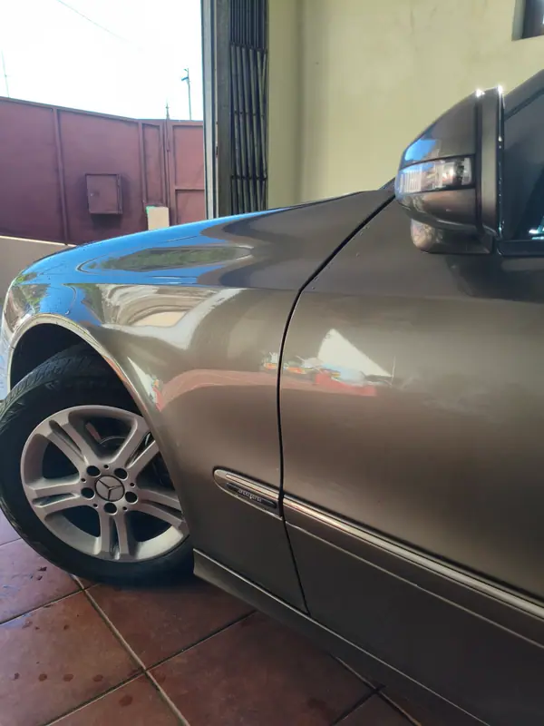 Mercedes-Benz E 220 2006 - 12000 EUR, 194000 km - AUTO.MOTO.pt - 194000km - foto 12 de 13