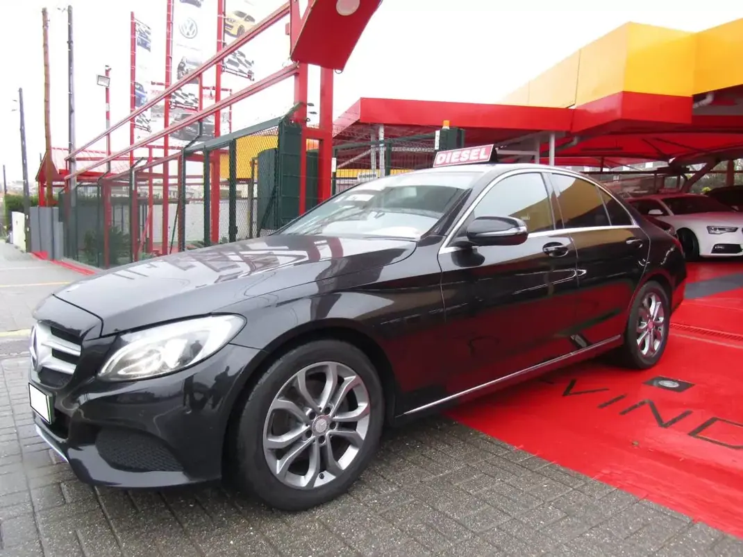 Mercedes-Benz C 200 2016 - 23900 EUR, 174130 km - 174130km - foto 3 de 22