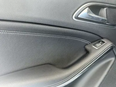 Mercedes-Benz CLA 220 2015 - 18990 EUR, 171500 km - 171500km - foto 27 de 31