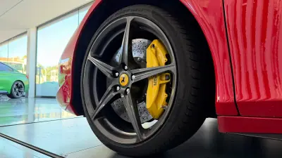 Ferrari 458 Italia 2012 - 214999 EUR, 93159 km - 93159km - foto 13 de 25