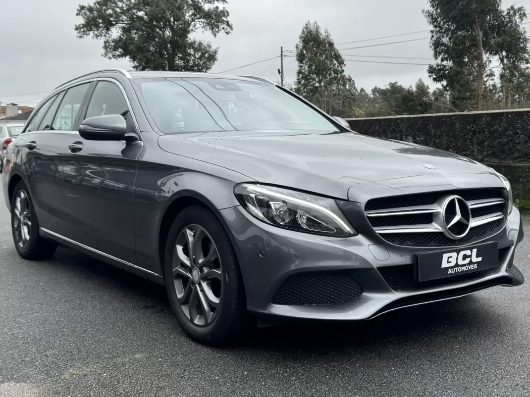 Mercedes-Benz C 200 2016 - 18990 EUR, 156000 km - AUTO.MOTO.pt - 156000km - foto 1 de 28