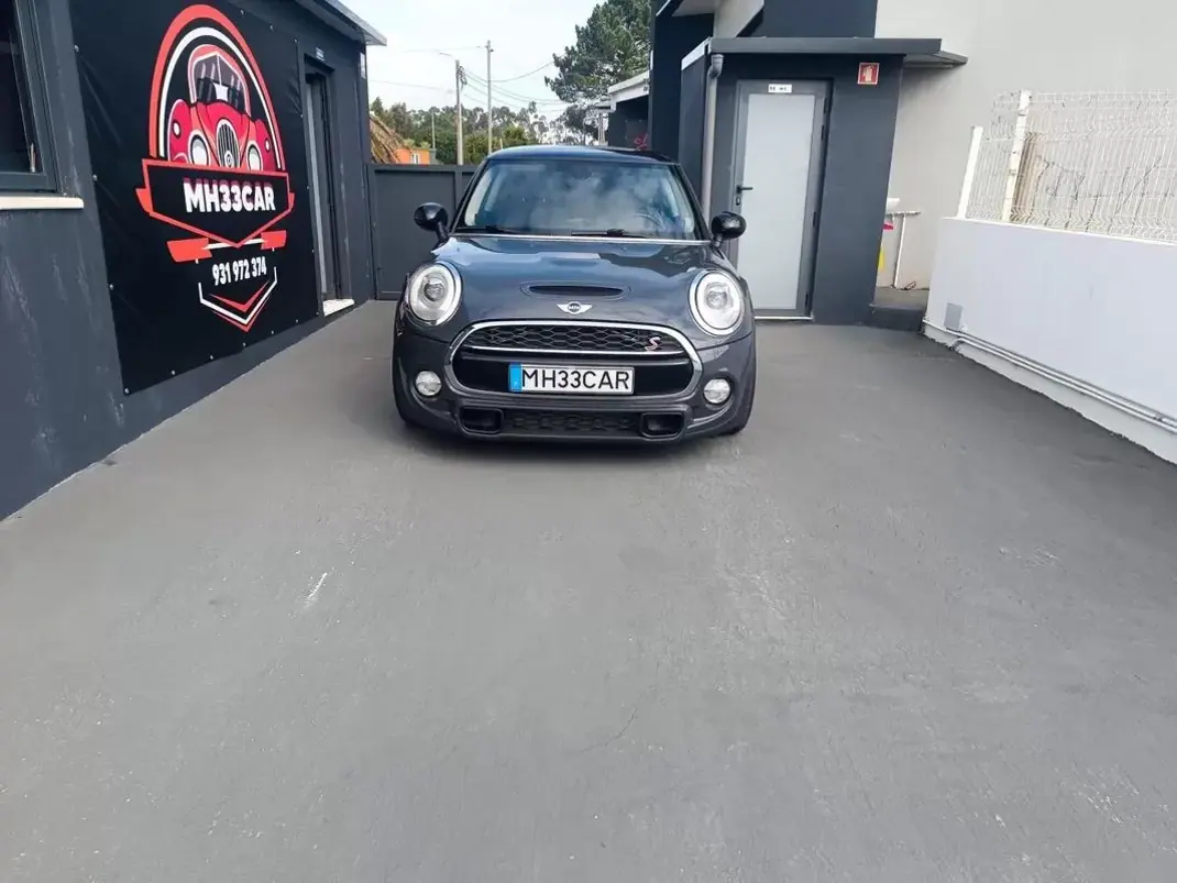 MINI 3 Portas 2016 - 16000 EUR, 232000 km - AUTO.MOTO.pt - 232000km - foto 1 de 46