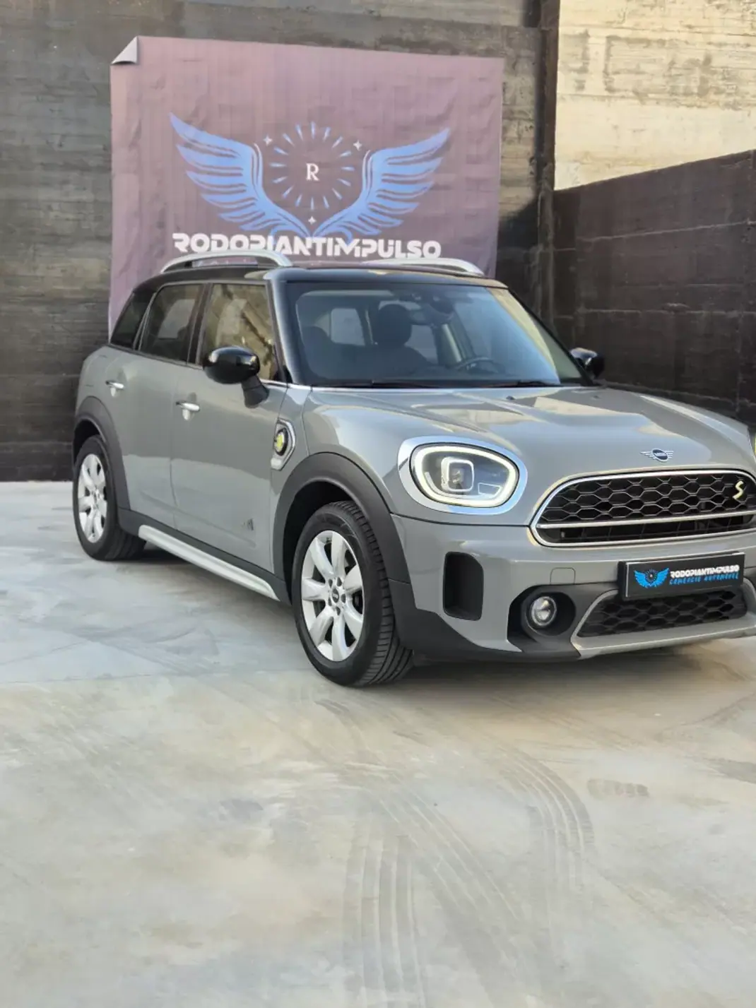 MINI Countryman 2022 - 22000 EUR, 150000 km - 150000km - foto 2 de 37