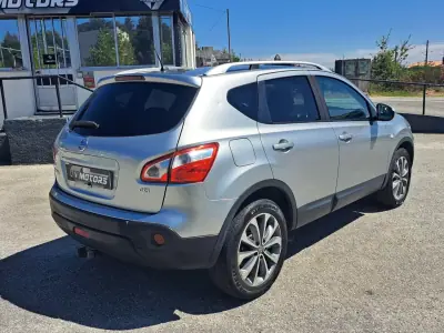 Nissan Qashqai 2010 - 7950 EUR, 328682 km - 328682km - foto 7 de 42